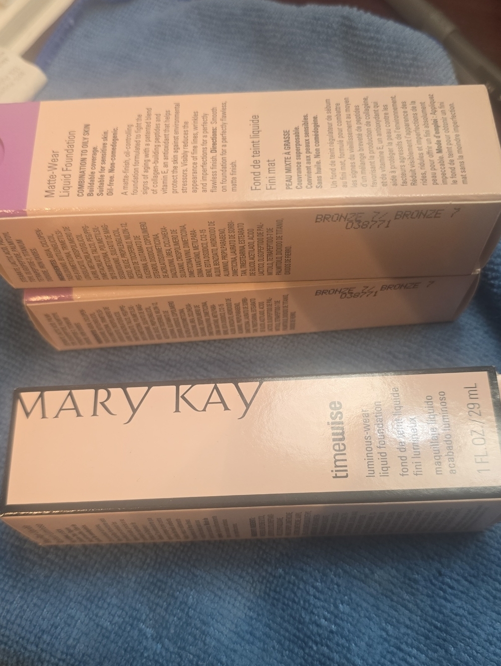 Mary Kay Timewise Luminous-Wear Liquid Foundation - Bronze Shade